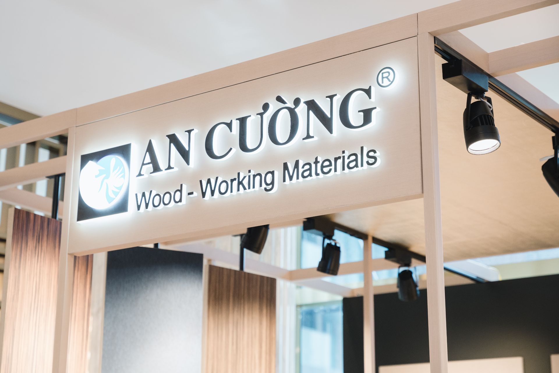 _DAU1403.jpg - Professional Photography by Nguyen Tien Linh